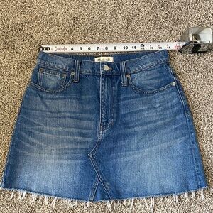 madewell denim mini skirt size 28